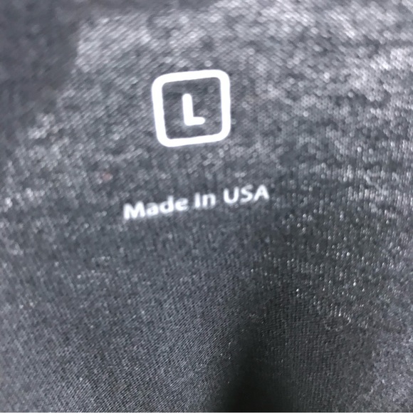 Apple Company T-Shirt - Picture 3 of 4